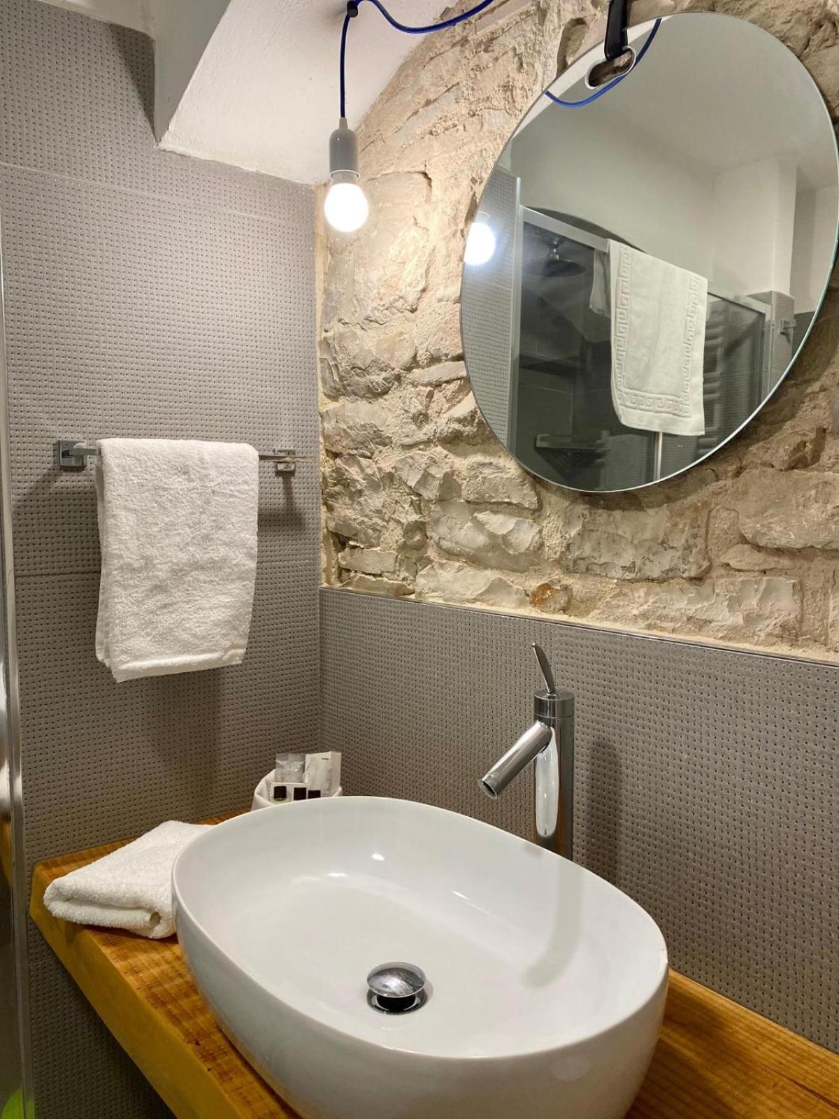 Altrelli Rooms Corato Eksteriør billede